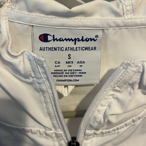 White Champion Windbreaker - Picture 3 of 6